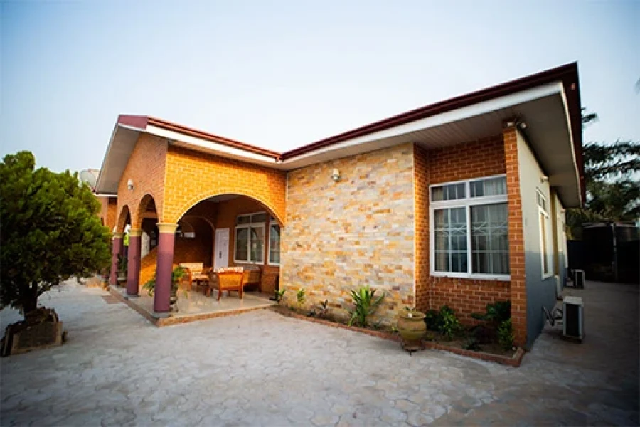 Bays Lodge & Apartment